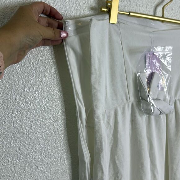 NWT- Wild Fable White Strapless Jumpsuit- (comes with straps) size medium - Picture 10 of 15